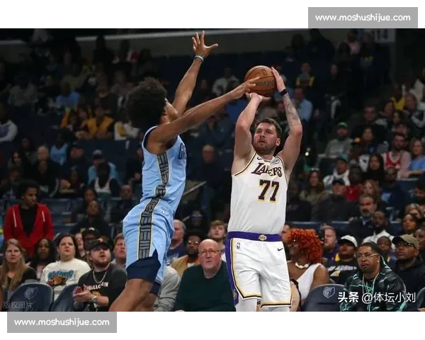 小莫里斯炮轰湖人防守漏洞：交易里夫斯，终结东契奇式防守灾难